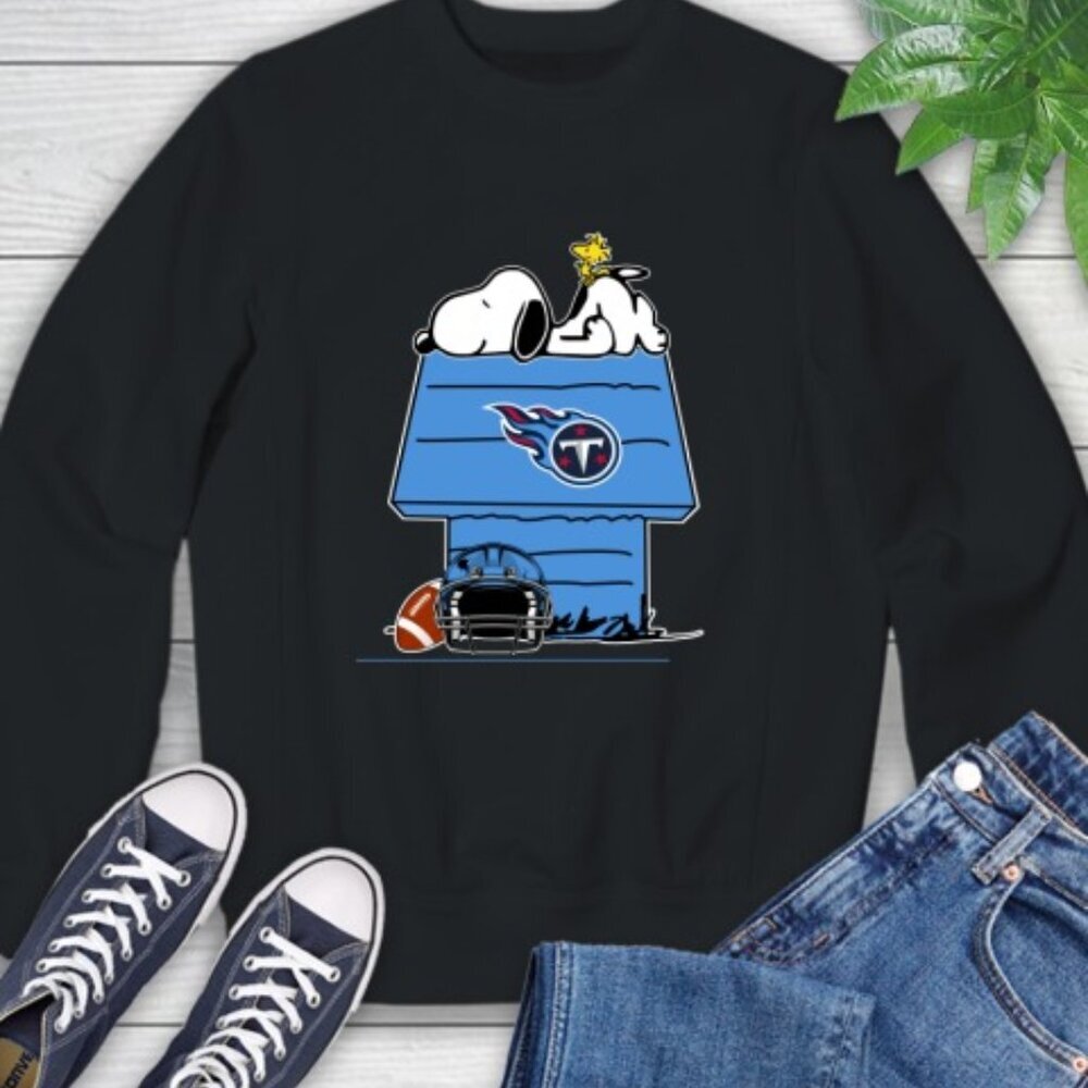 Tennessee Titans NFL Football Snoopy Woodstock Peanuts Holiday Sweatshirt 91